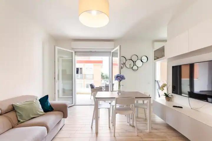 Emme Apartment Cagliari Exteriör bild